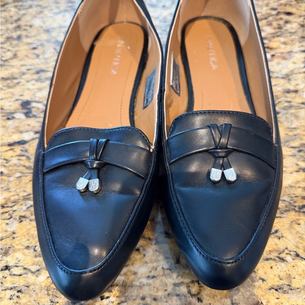 Nautica Women's Loafers with Silver Accents